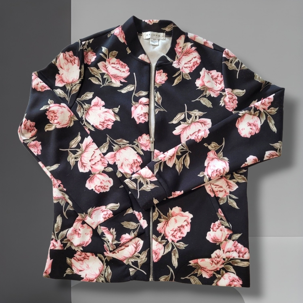 ***25% off 2 or more items*** - Picture 1 of 6